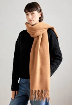 Anna Field Scarf - Green 15 Anna Field Scarf - Green -Anna Field Store 917421138516460ba4c0a4a3f97bf418