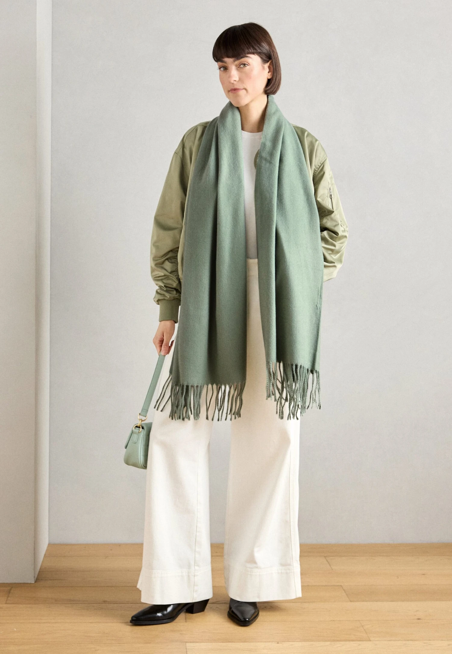 Anna Field Scarf - Green 3 Anna Field Scarf - Green - Image 3